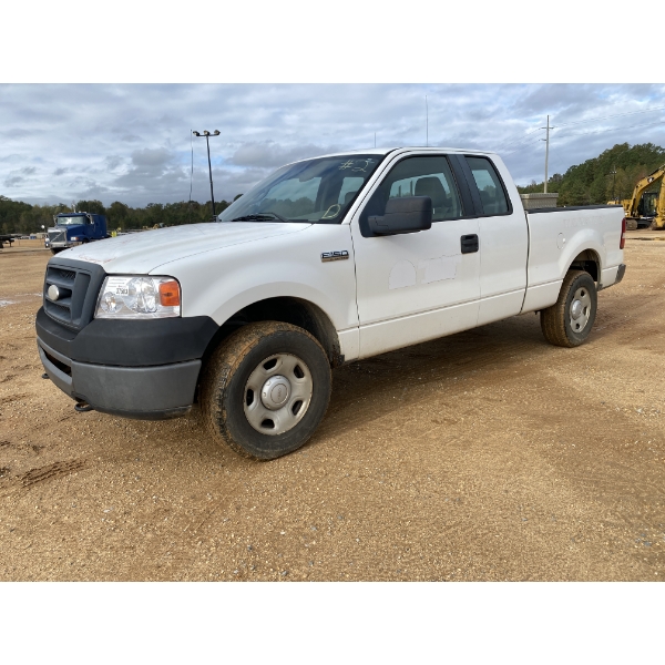 2008 FORD F150 XL Pickup Truck