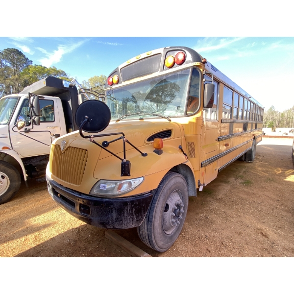 2006 IC BUS CE200 Bus