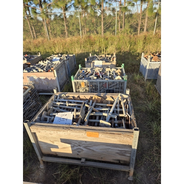 SYSTEM JACK/BASE PLATE Aerial Work Platform