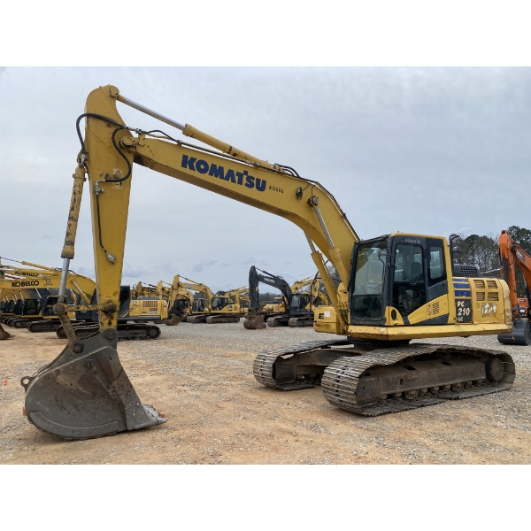 2015 KOMATSU PC210LC-10 Excavator