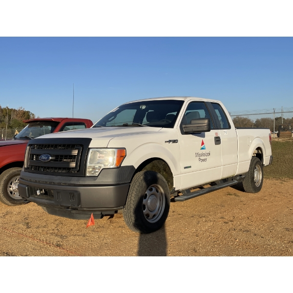 2014 FORD F150 XL Pickup Truck