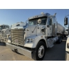 Image 2 : 2019 FREIGHTLINER 122 SD Day Cab Truck