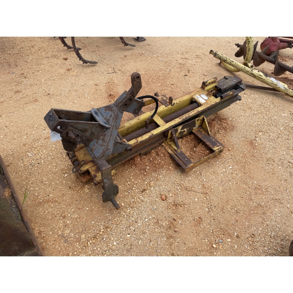 BOG BALLE TRACTOR FORK LIFT