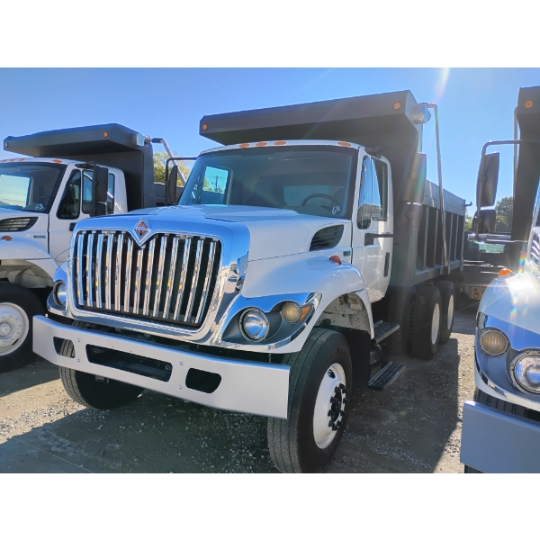 2012 INTERNATIONAL WORKSTAR 7400 Dump Truck