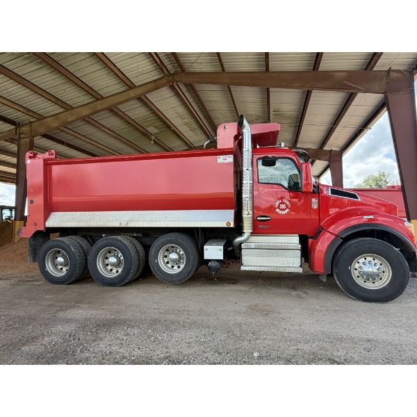 2026 KENWORTH T880S Dump Truck