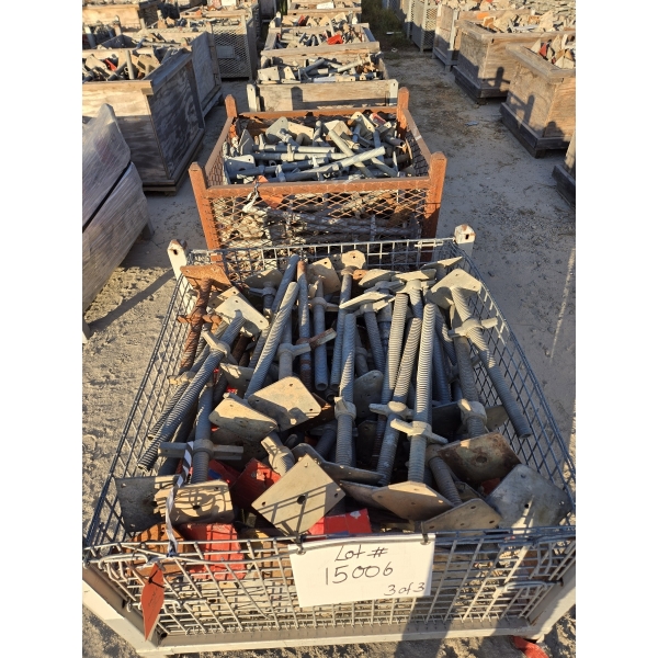 SYSTEM JACK/BASE PLATE Aerial Work Platform