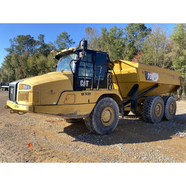 2019 CAT 730 Articulated Truck