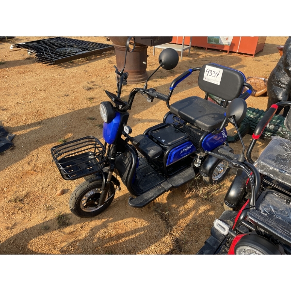 SPIRIT ELECTRIC SCOOTER, blue