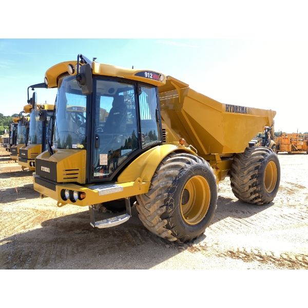 2025 HYDREMA 912HM Crawler Carrier / Dumper