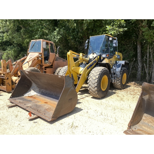 2019 KOMATSU WA200-8 Wheel Loader