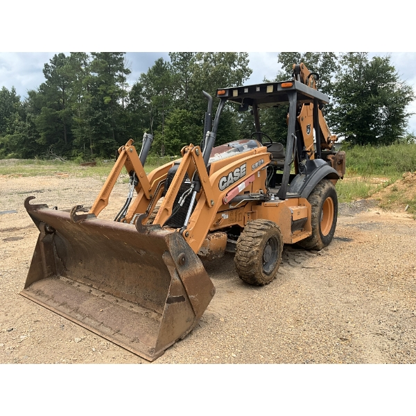2015 CASE 580N Backhoe