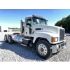 Image 4 : 2015 MACK CHU613 Day Cab Truck