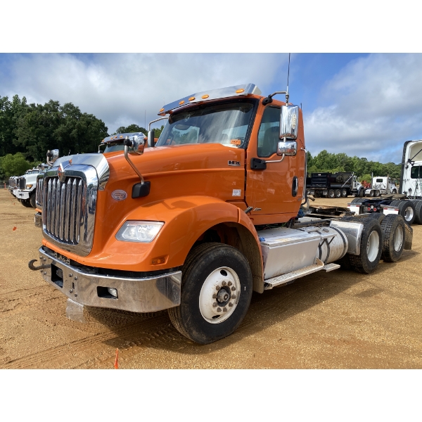 2022 INTERNATIONAL HX620 Day Cab Truck