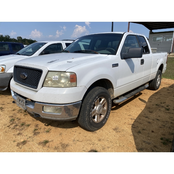 2004 FORD F150 XLT Pickup Truck