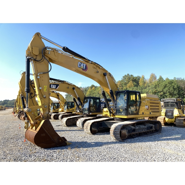 2022 CAT 349 Excavator