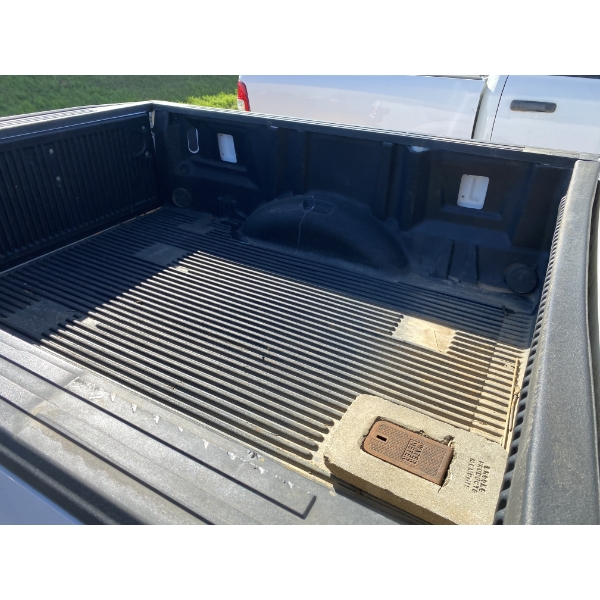 2018 FORD F150 XL Pickup Truck - J.M. Wood Auction Company, Inc.