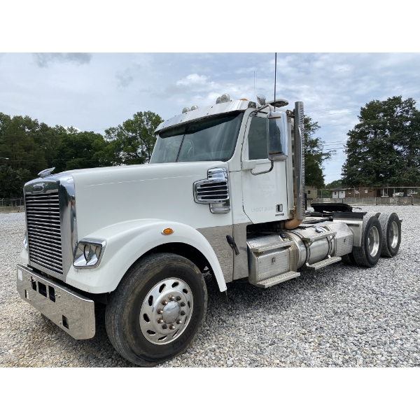 2013 FREIGHTLINER CORONADO Day Cab Truck
