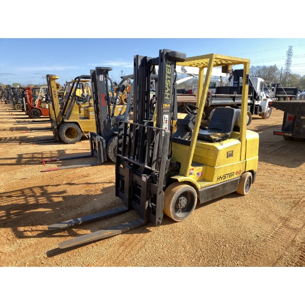 HYSTER S60XM Forklift - Mast