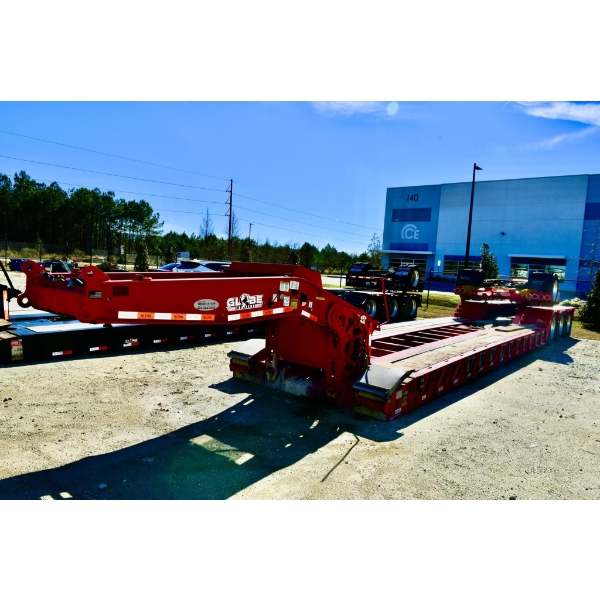 2025 GLOBE GTBN553-53-26-HGG Lowboy Trailer