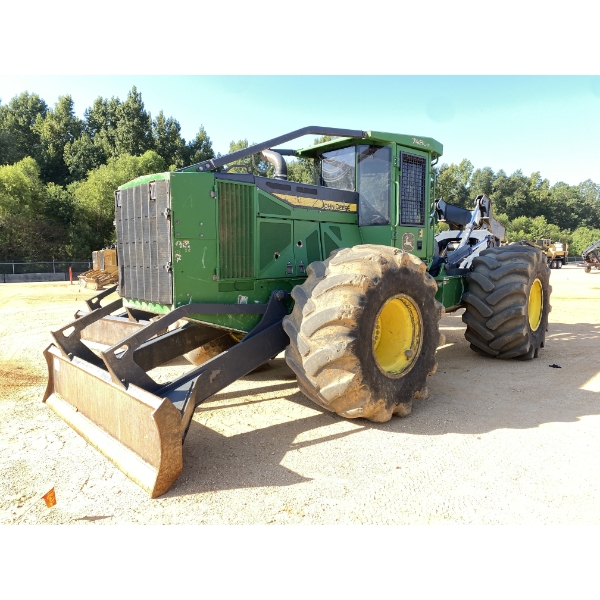 2022 JOHN DEERE 748L-II Skidder