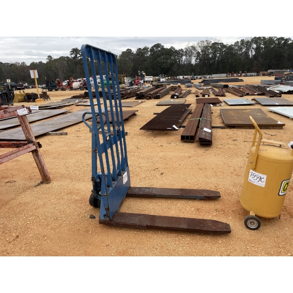 PALLET JACK