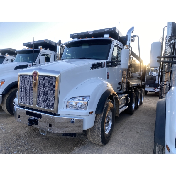 2025 KENWORTH T880 Dump Truck