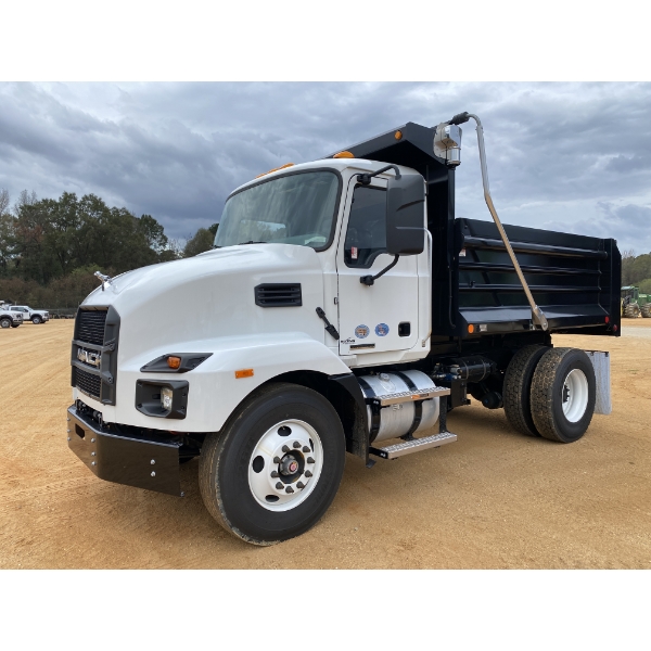 2025 MACK MD Dump Truck