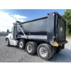 Image 2 : 2017 KENWORTH T880 Dump Truck
