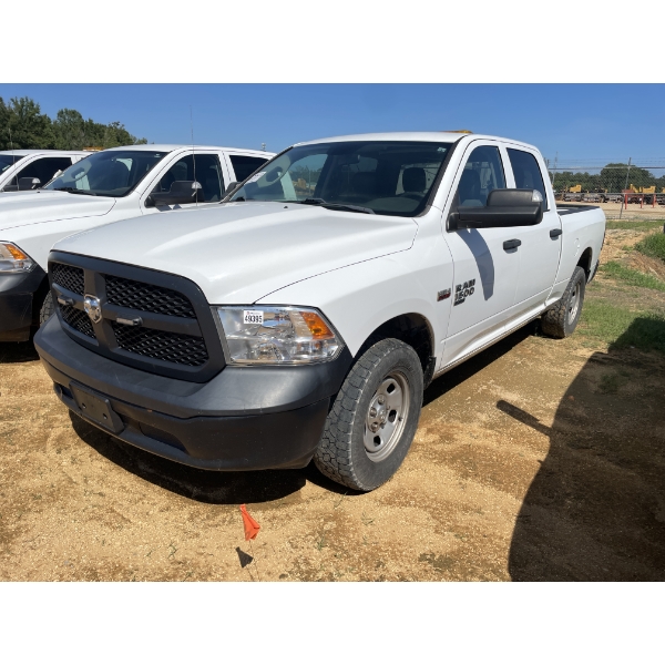 2022 RAM 1500 CLASSIC Pickup Truck