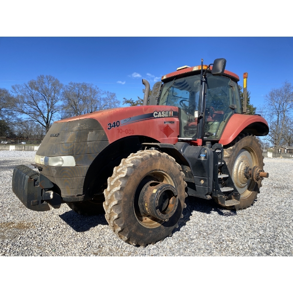 2011 CASE IH MAGNUM 340 Scraper Tractor