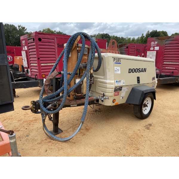 2012 DOOSAN P185 WJP-T41 Air Compressor