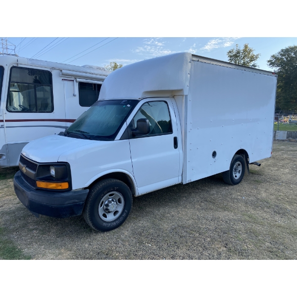 2013 CHEVROLET  Box Truck