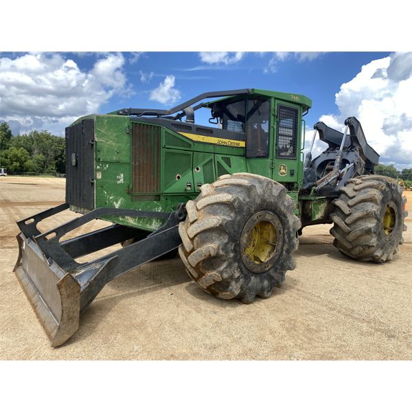 2017 JOHN DEERE 748L Skidder