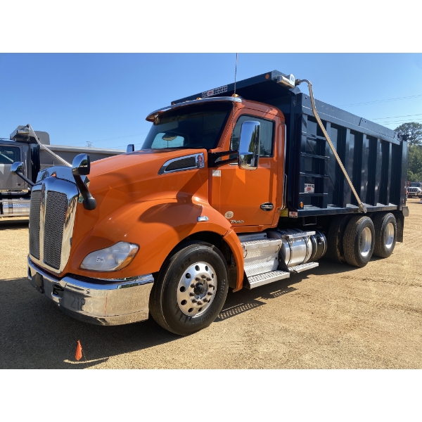 2018 KENWORTH T680 Dump Truck