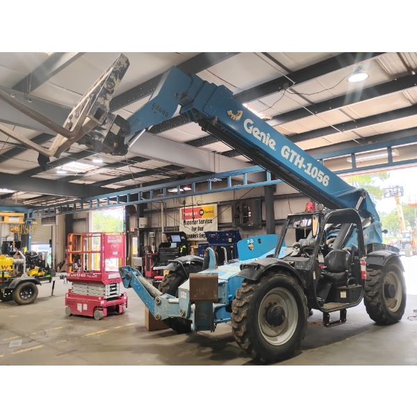2019 GENIE GTH-1056 Forklift - Telehandler