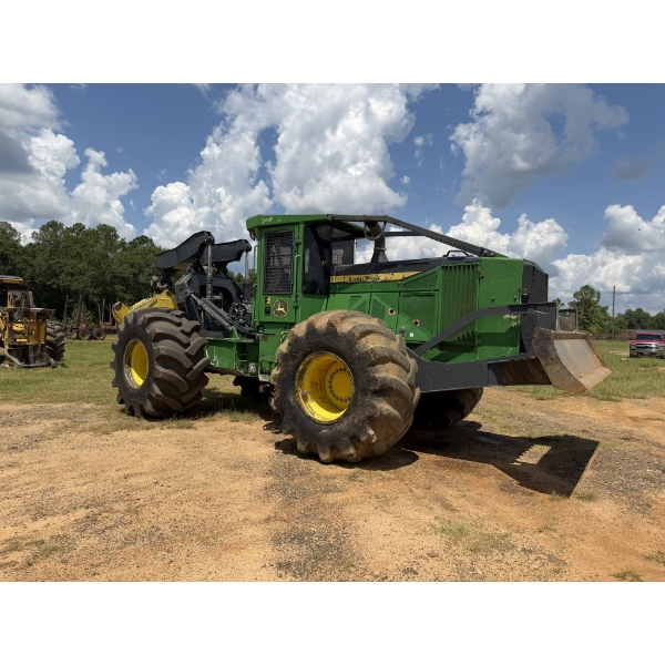 2022 JOHN DEERE 748L-II Skidder