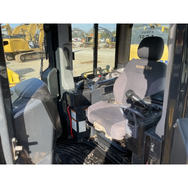 2021 KOMATSU D65PX-18 Dozer / Crawler Tractor - J.M. Wood Auction
