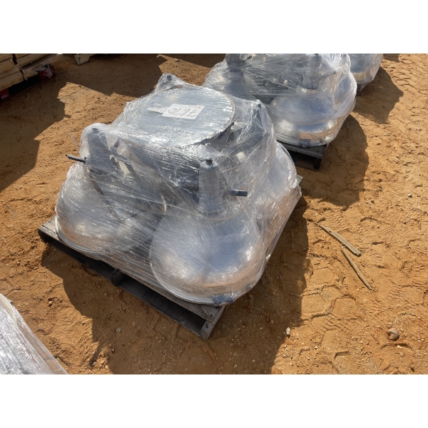 WAREHOUSE LIGHT FIXTURE