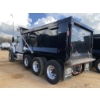 Image 2 : 2024 MACK GR64F Dump Truck