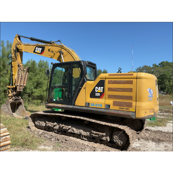 2018 CAT 320 Excavator