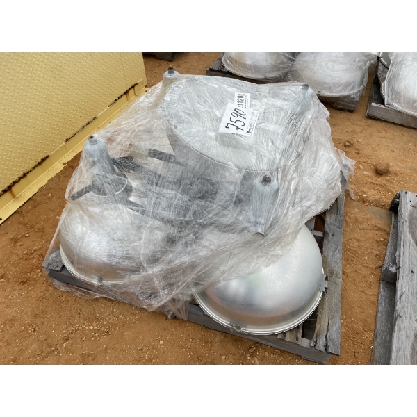 WAREHOUSE LIGHT FIXTURES