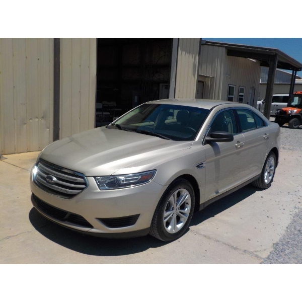 2017 FORD TAURUS Automobile