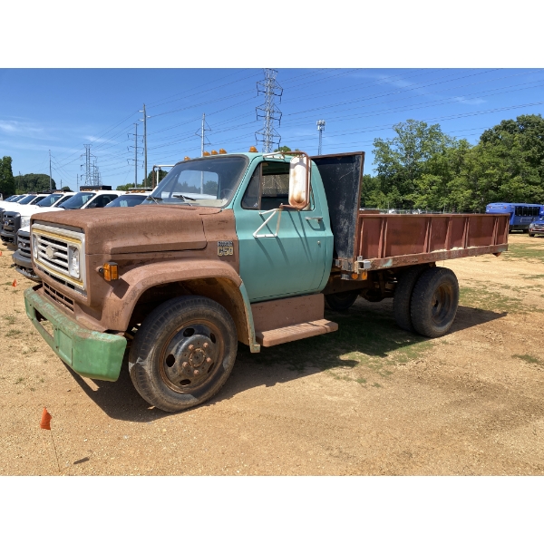 1973 CHEROLET C50 Dump Truck