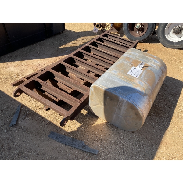 TRAILER RAMP, 1 pair, 30" x 96" l, alum saddle fuel tank
