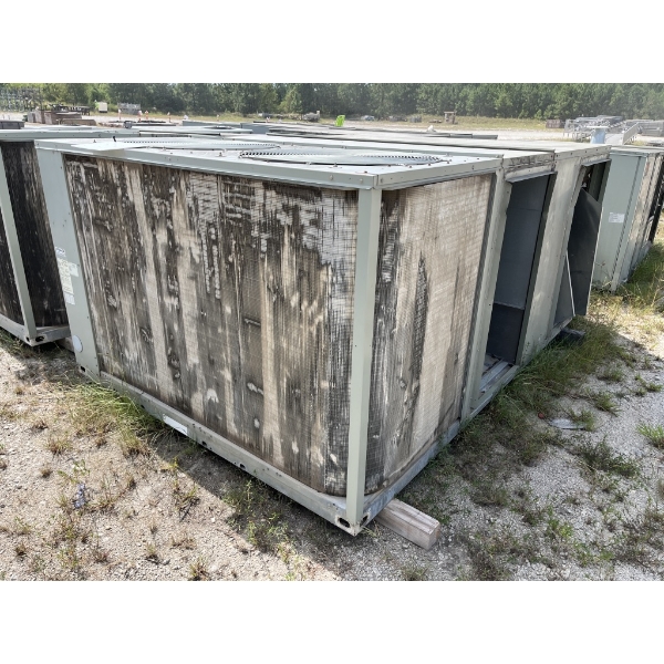 2011 TRANE VOYAGER AIR CONDITIONER UNIT