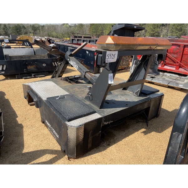 TOW TRUCK BODY, INCLUDES WARING LIGHT BAR