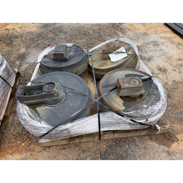 HITACHI 300 IDLE ROLLERS