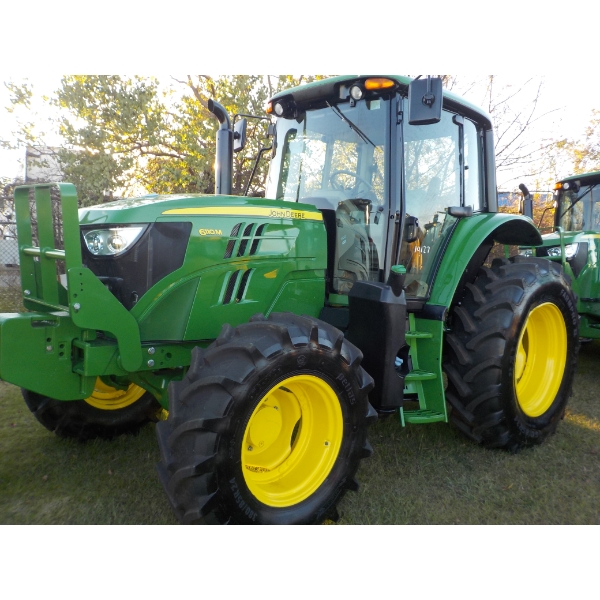 2017 JOHN DEERE 6110M Farm Tractor