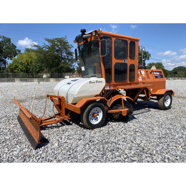 2021 BROCE RCT350 Broom