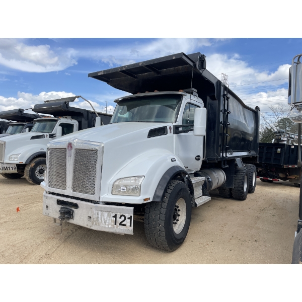 2019 KENWORTH T880 Dump Truck